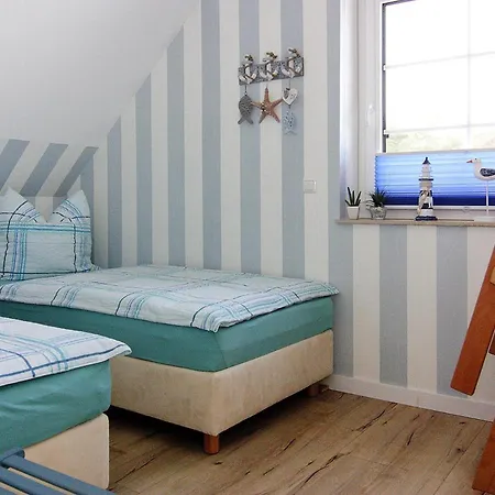 Doppelhaushaelfte Dock No 7 0 In Dom wakacyjny