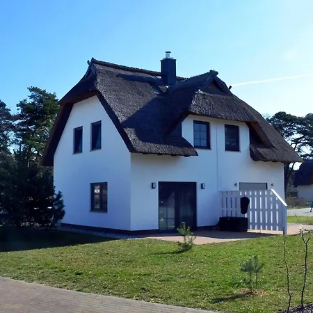 Doppelhaushaelfte Dock No 7 0 In Dom wakacyjny *