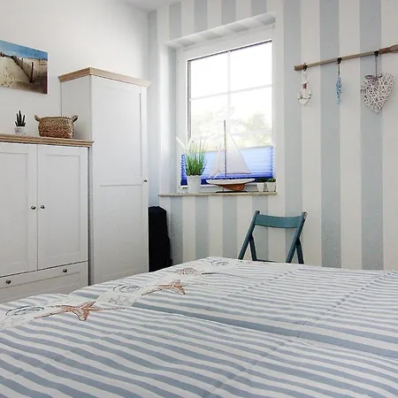 Dom wakacyjny Doppelhaushaelfte Dock No 7 0 In Zirchow