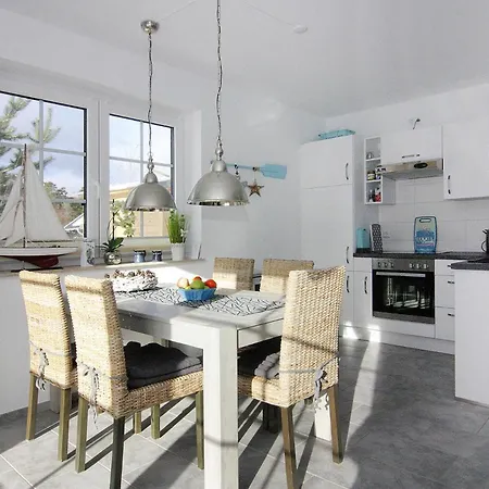 Dom wakacyjny Doppelhaushaelfte Dock No 7 0 In