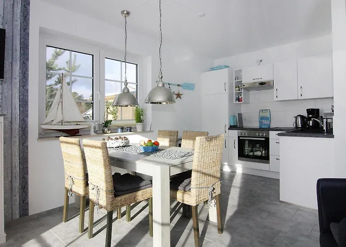 Дом отдыха Doppelhaushaelfte Dock No 7 0 In