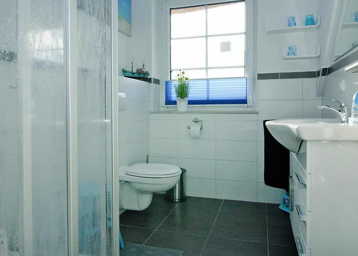 Дом отдыха Doppelhaushaelfte Dock No 7 0 In *